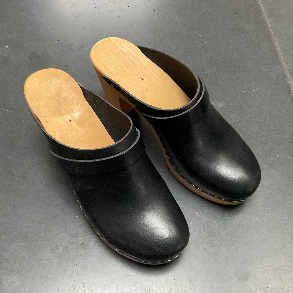 SWEDISH HASBEENS, classic clog heel, EU:38,  color:black